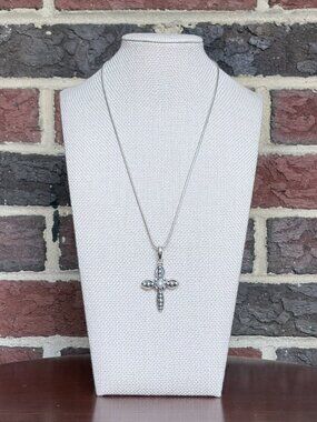 Silpada Retired Pearl Cross Pendant Necklace 925 Sterling Silver Chain S0971